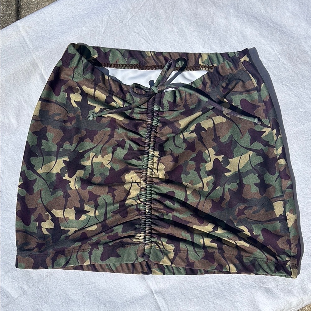 Sharkamo Mini Skirt